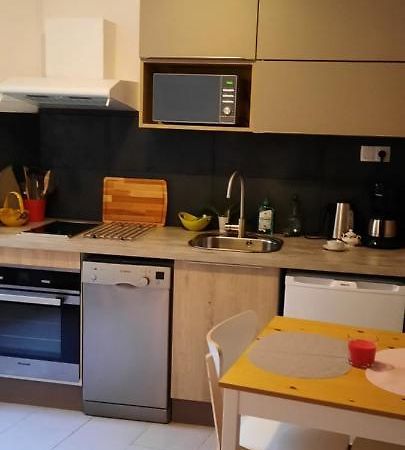 Apparemment Des Moulins Lägenhet Collobrières Exteriör bild